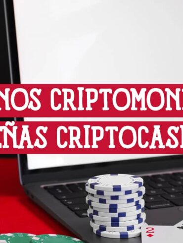 Laptop con fichas y dados de criptocasino