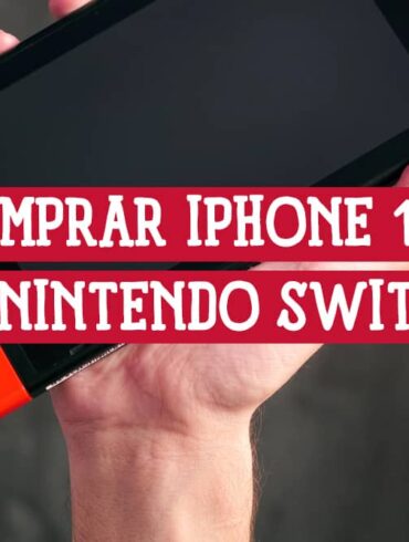 Mano sosteniendo una Nintendo Switch con la pregunta "¿Comprar iPhone 16? ¿O Nintendo Switch?"
