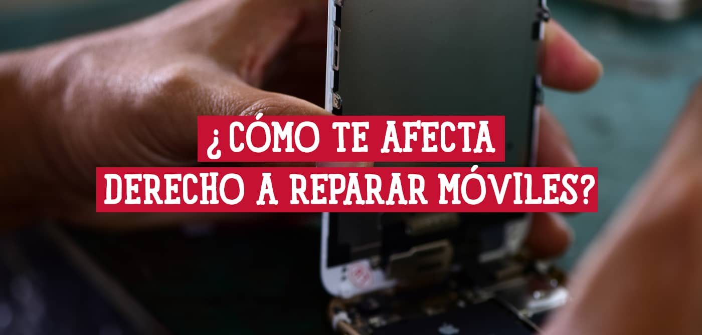 Manos de un técnico reparando un smartphone, un ejemplo del derecho a reparar móviles y sus implicaciones para el consumidor.