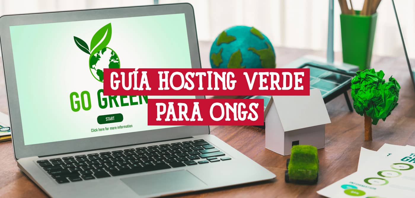 Portátil en un escritorio ecológico, ilustrando una guía de hosting verde para ONGs y la importancia de la sostenibilidad.